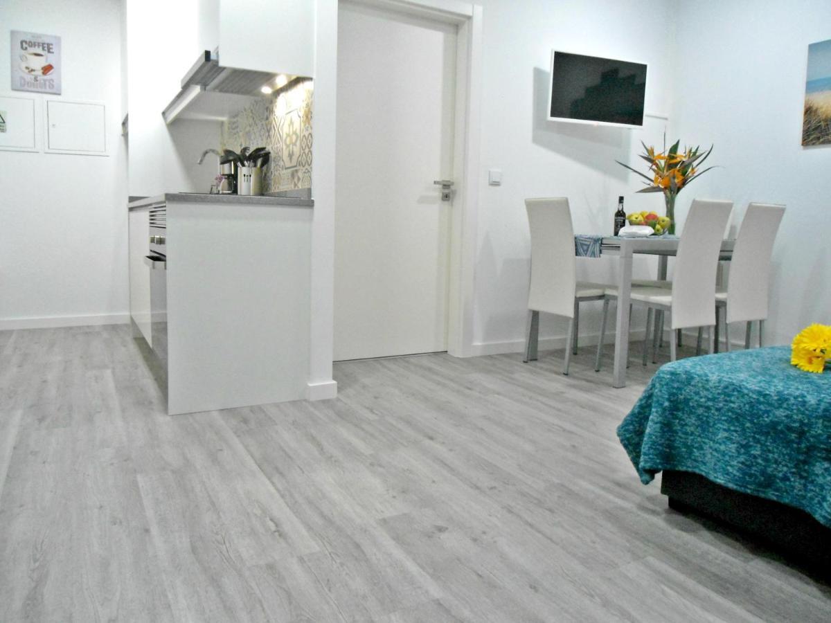 Town Apartment 푼샬 외부 사진